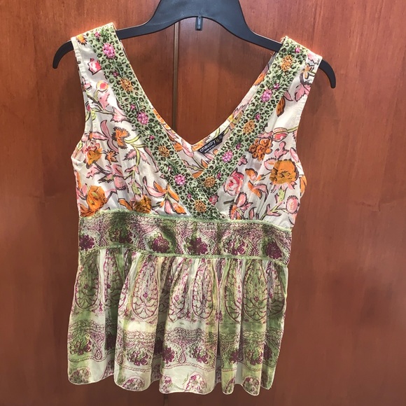 Women’s top - Picture 2 of 10